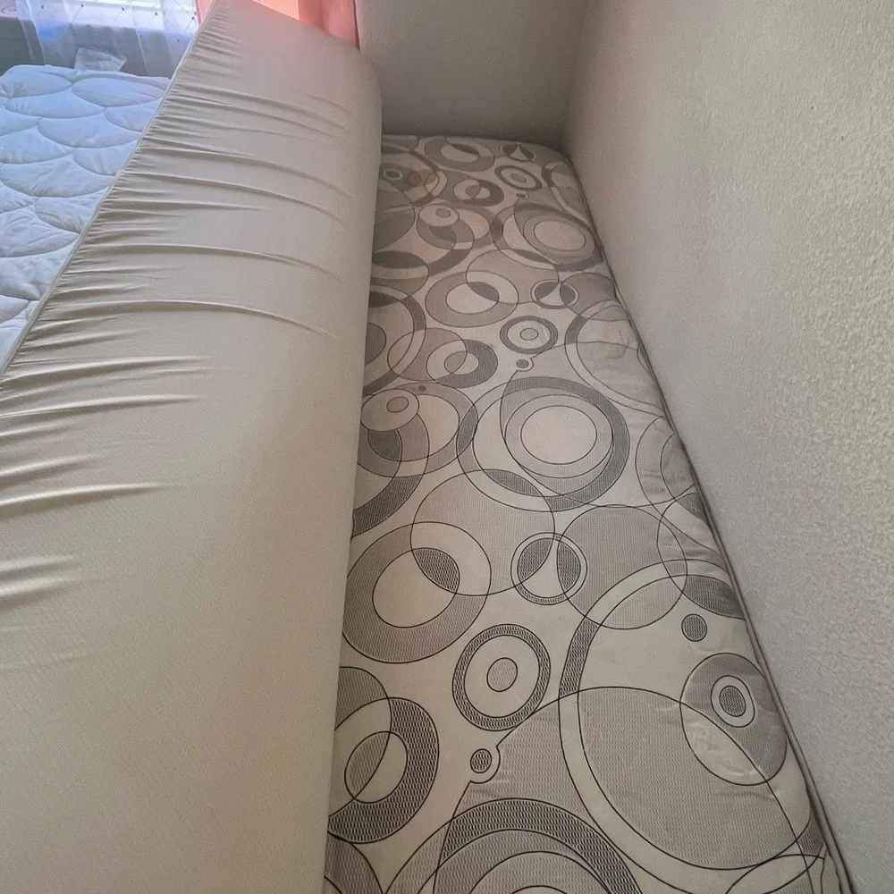 Queen Sized Bed For Sale!